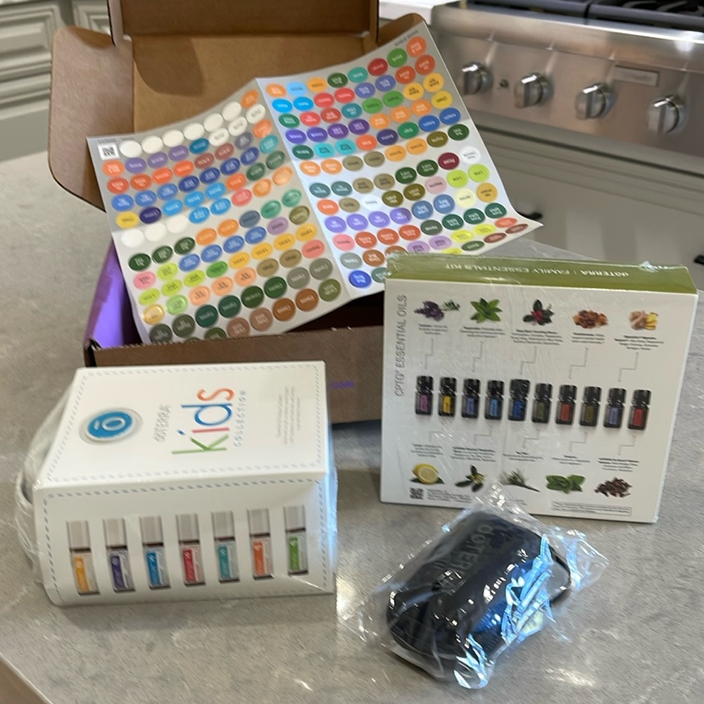 DōTERRA oils family & kids kits